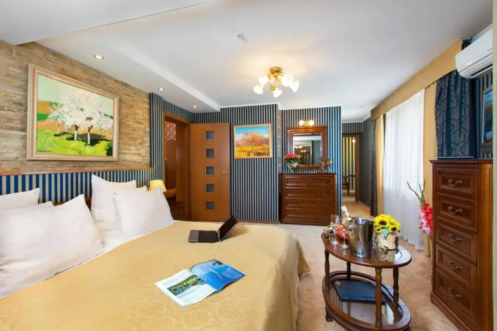 Гостиница «Спутник»