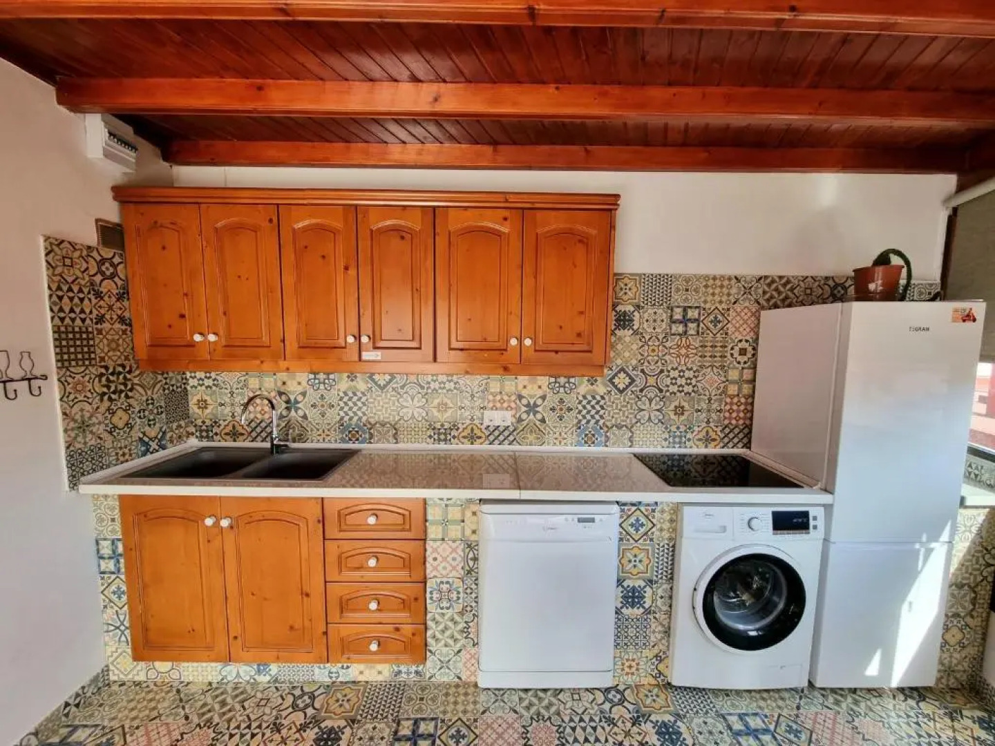 St George's House "Rooftop Terrace, Hot Tub, Love"