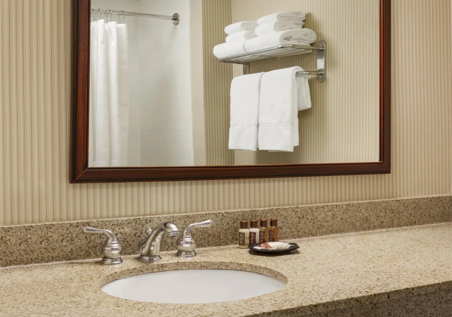 Wyndham Providence Airport