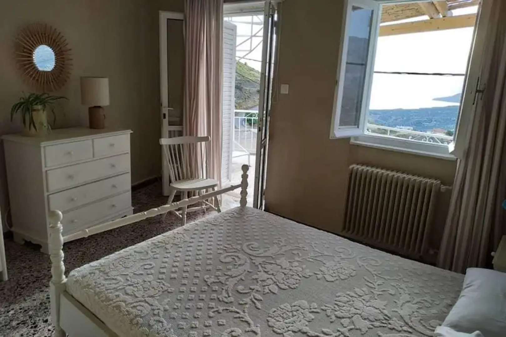 Rustic House in nature-Saktouria