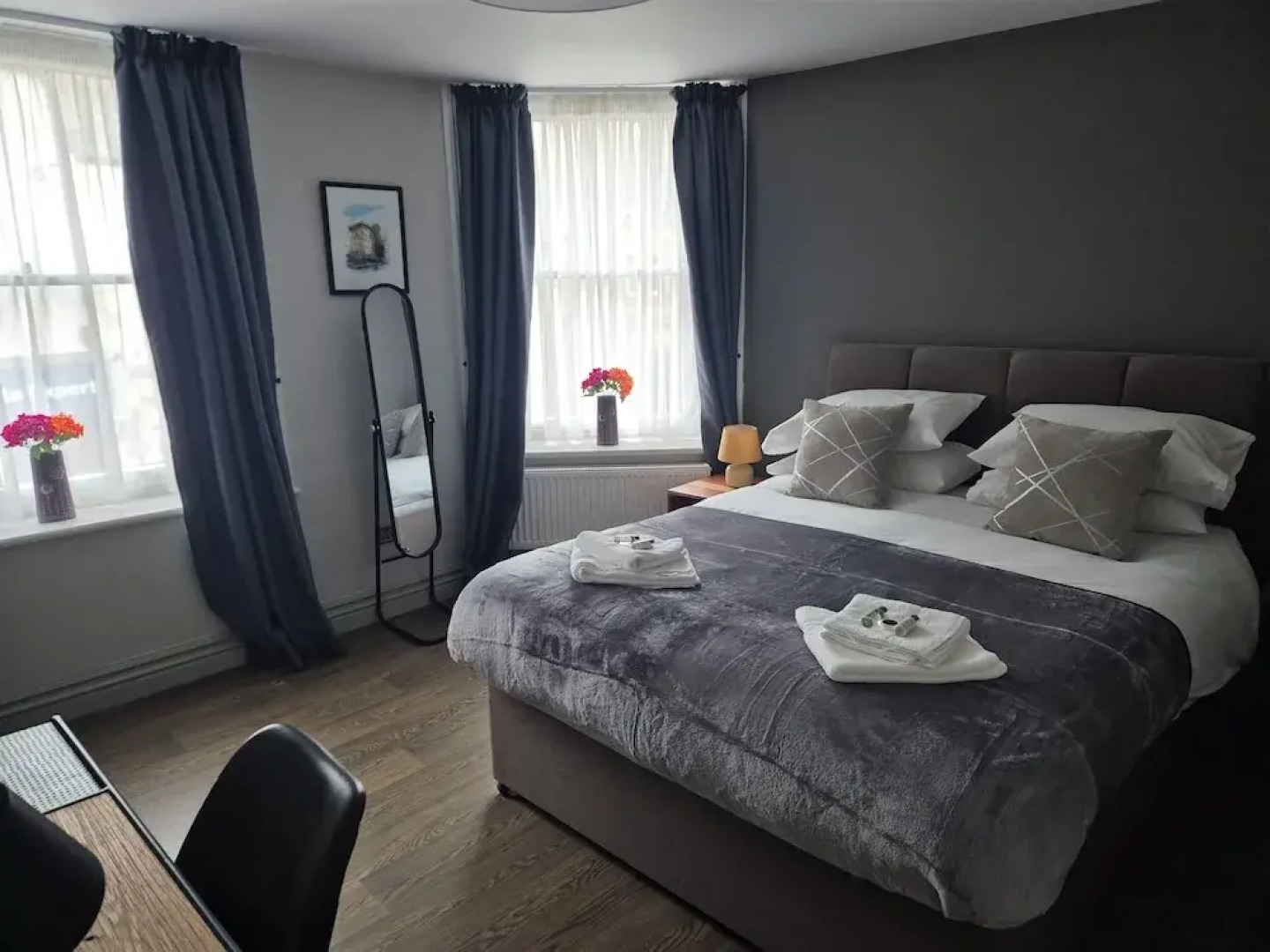 OYO The Victorian Tap B&B