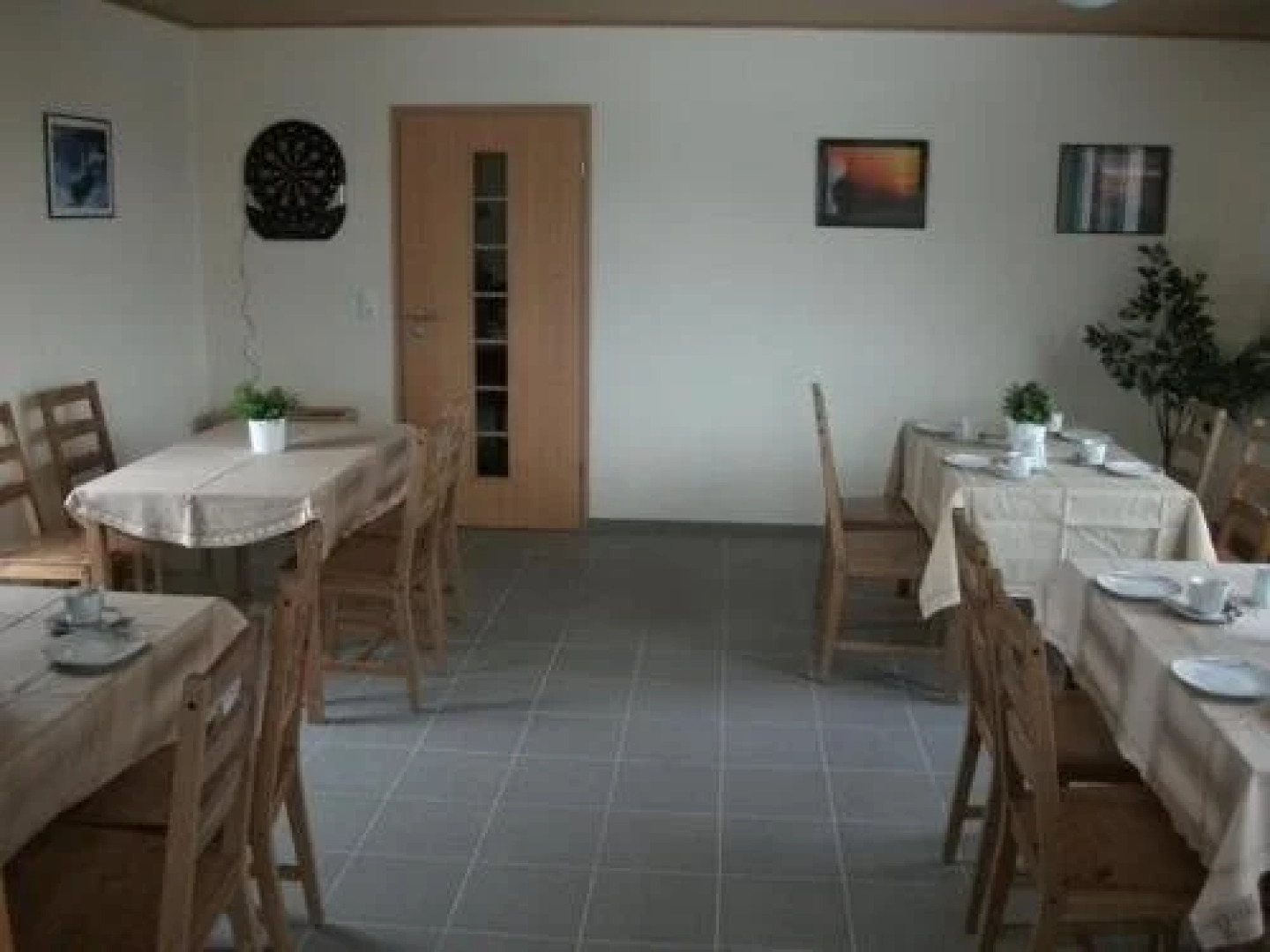 Gï¿½stezimmer Im Reich Der Gï¿½tter