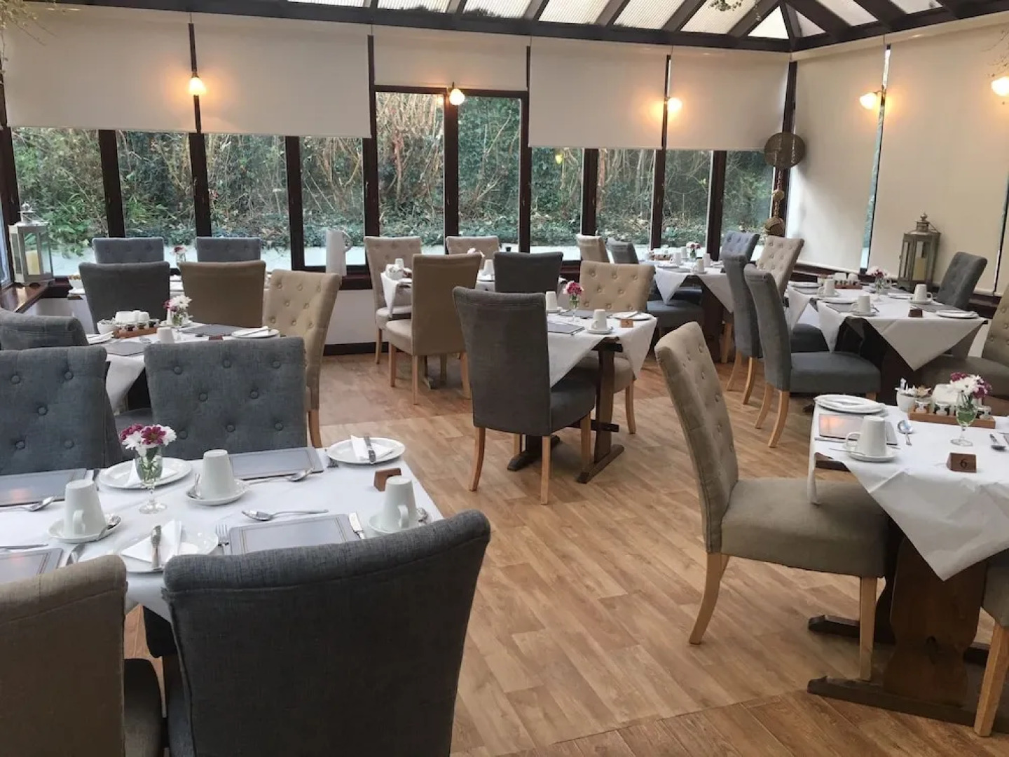 Torrs Warren Country House Hotel