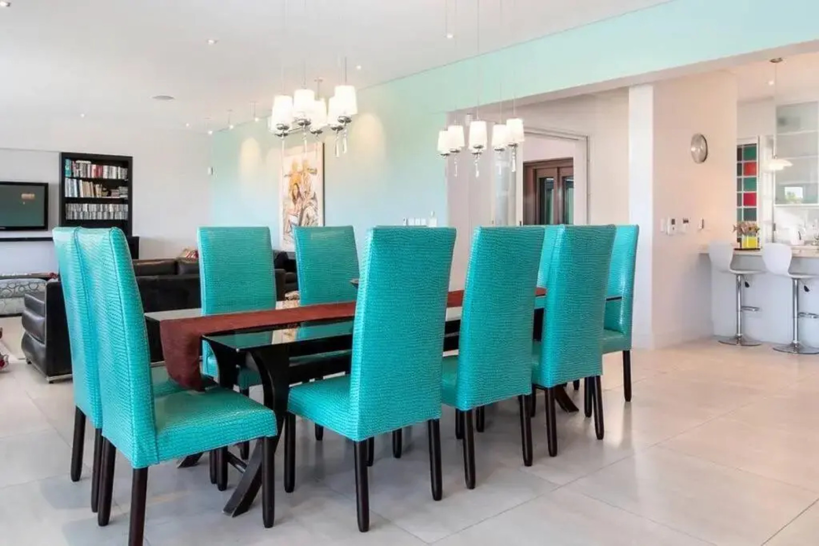 Stamford on Sea by Top Destinations Rentals