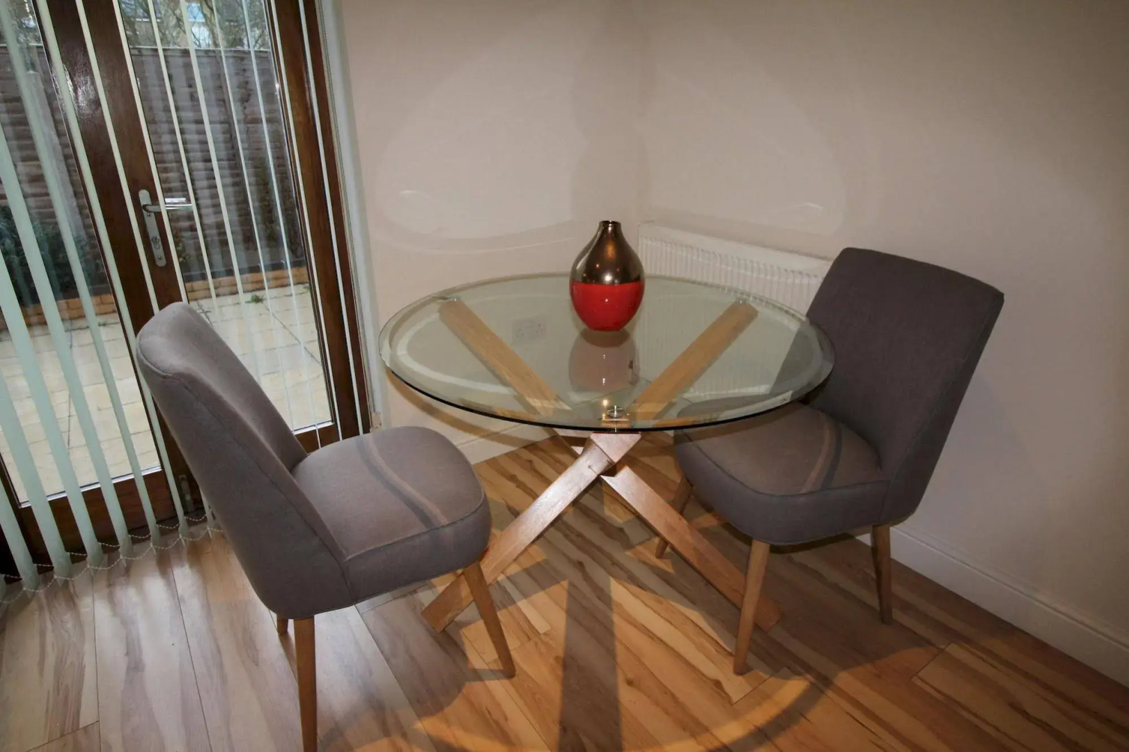 Lux Living Apartments - Alpha Apartments