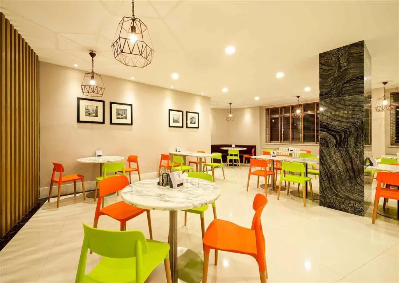 ibis Jinan Jingwu RD