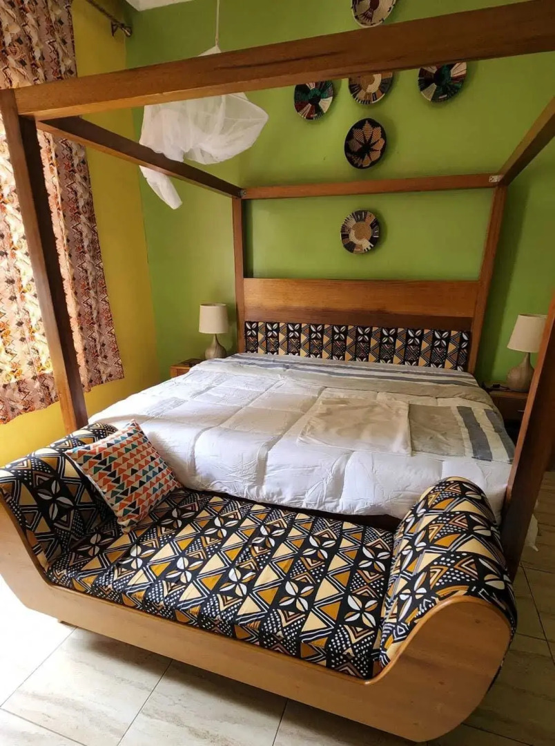 Yambi Guesthouse