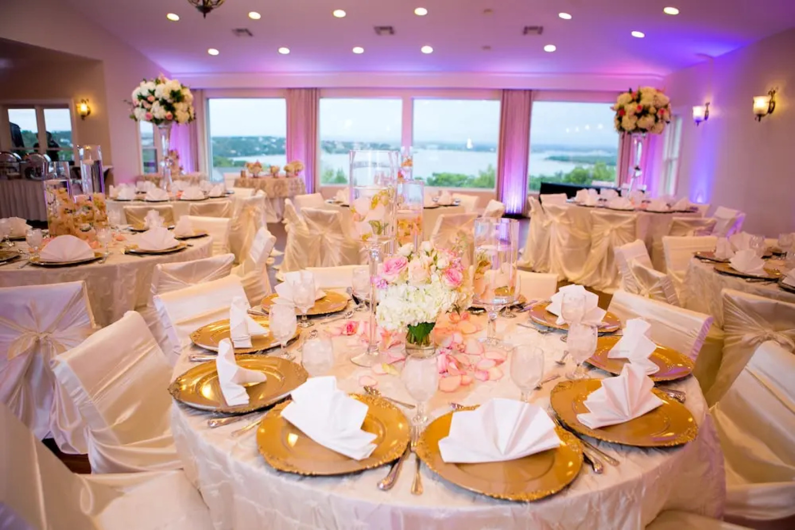 Vintage Villas Hotel & Events