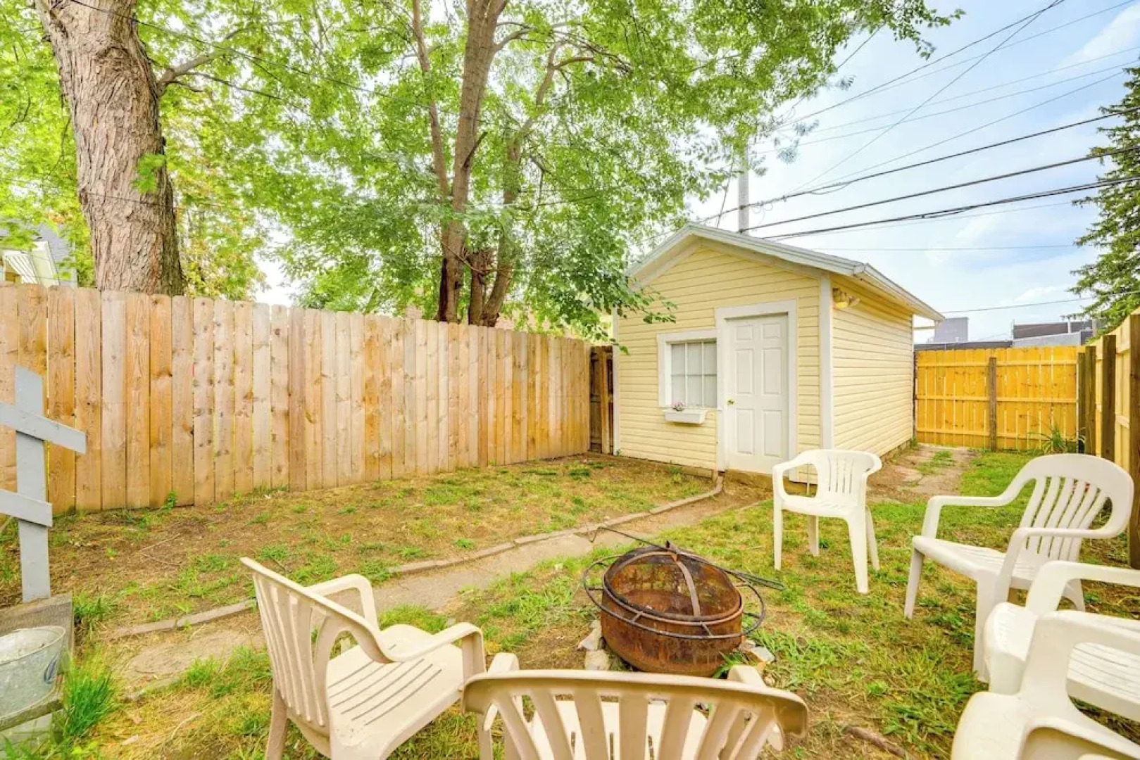 Dog-friendly Dayton Home: 1 Mi to Downtown!