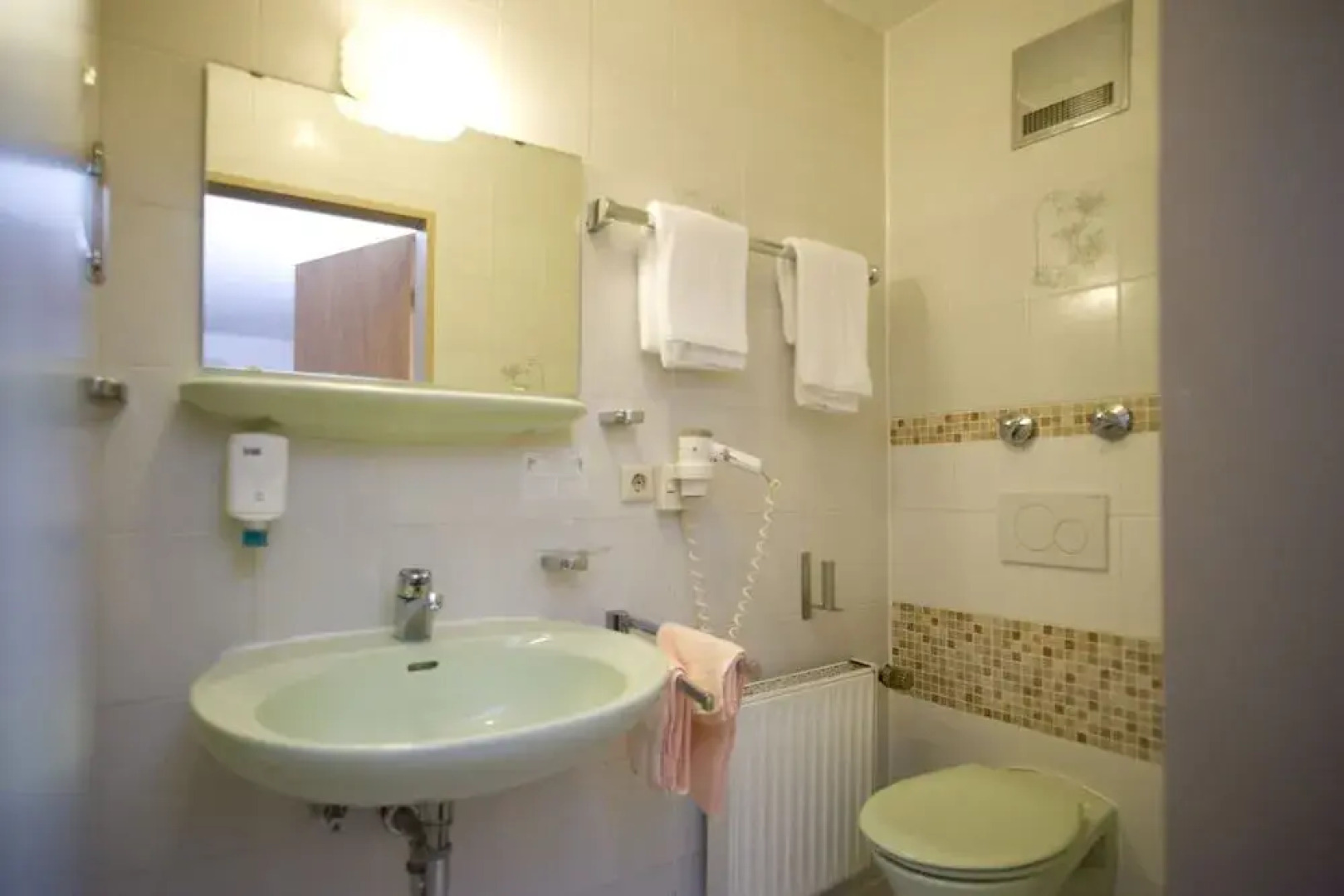 Hotel Restaurant Flora