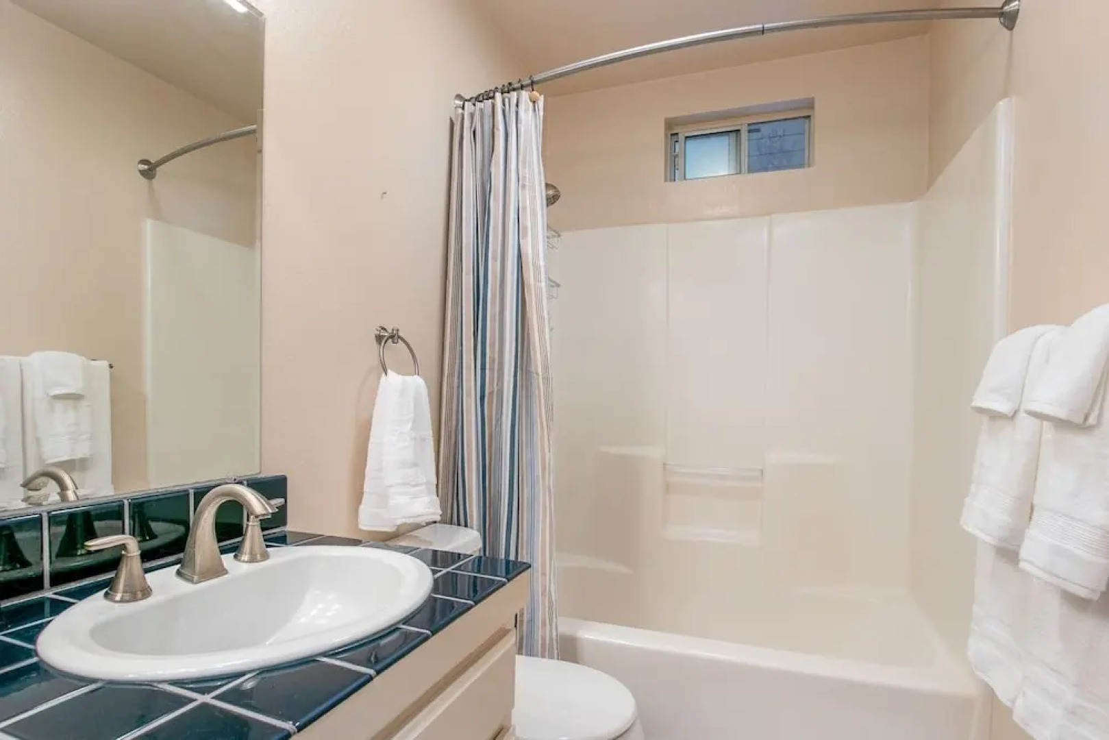 New Listing! Rainbow Heights W/ Hot Tub 4 Bedroom Home