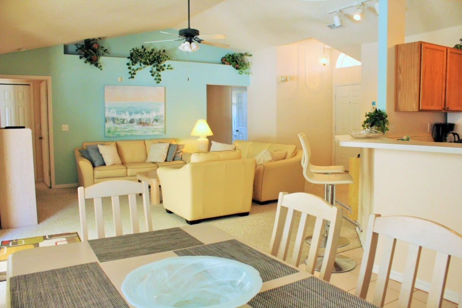 PCE326PD - 3 beds pool home - Privacy fence