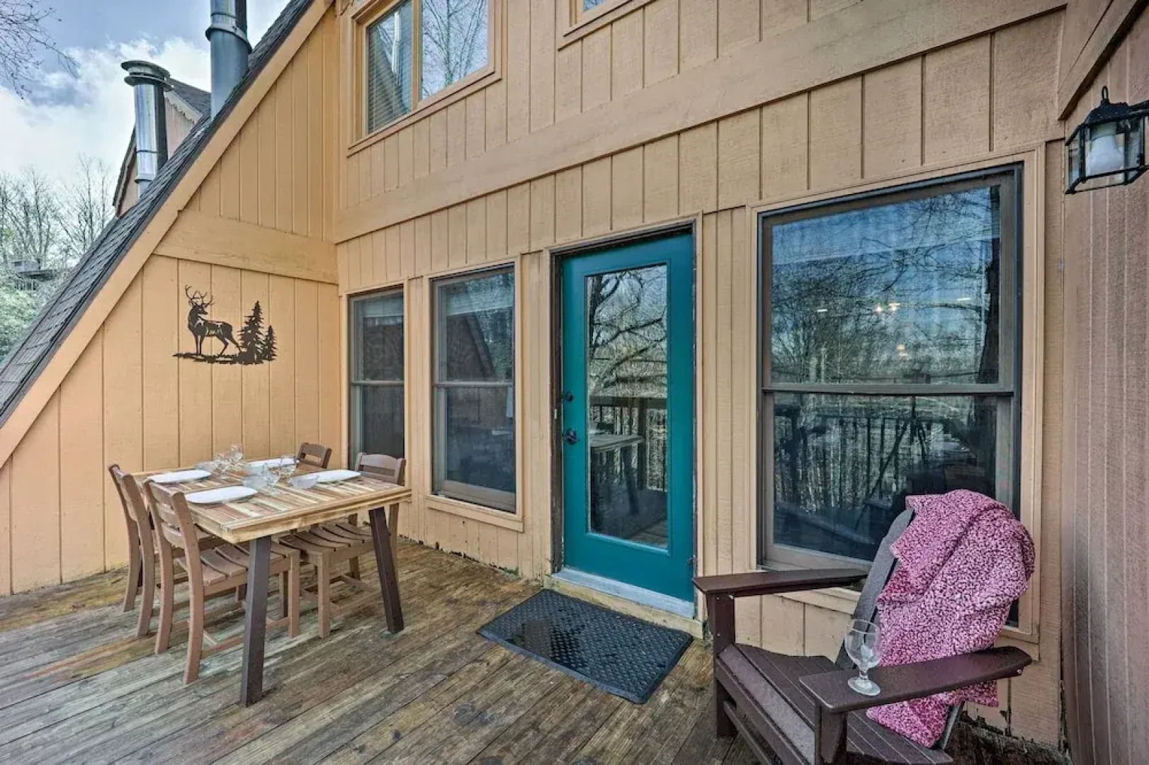 1 Mi to Skiing: Beech Mountain Condo w/ Fireplace!