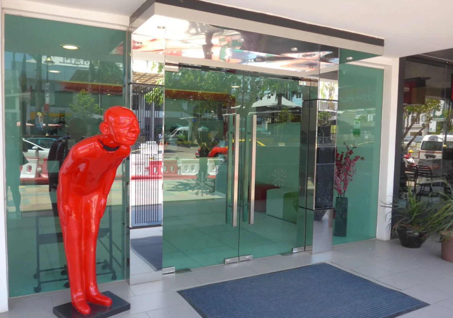 Cenang Plaza Beach Hotel