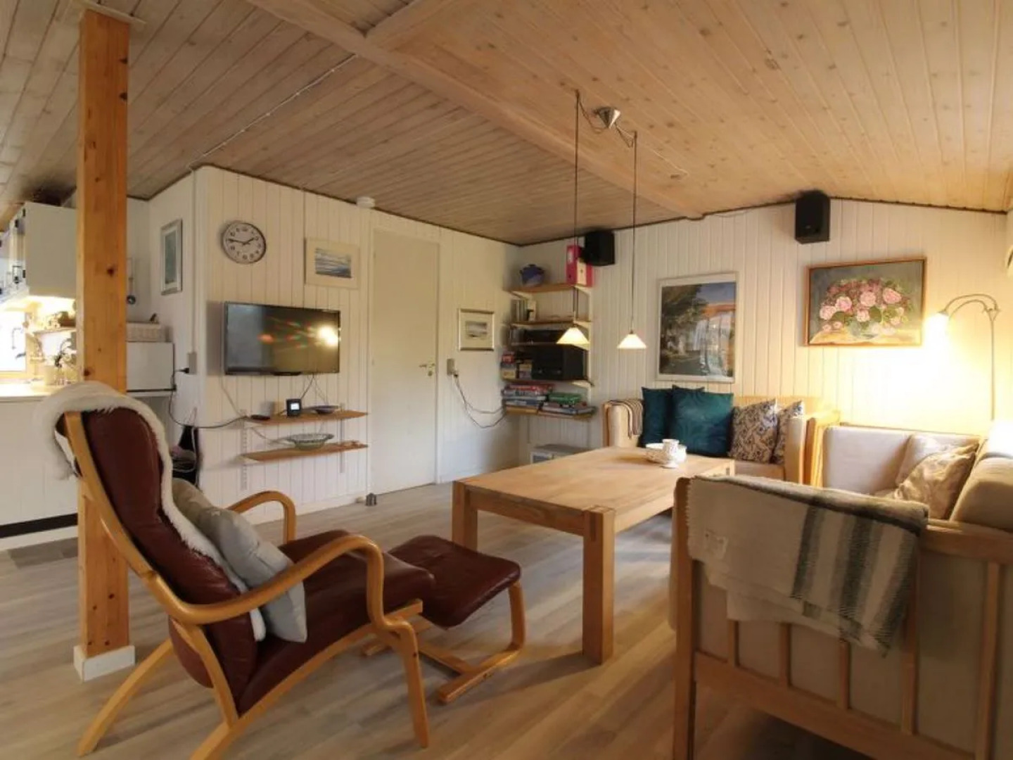 "Arnhild" - 750m from the sea in NE Jutland