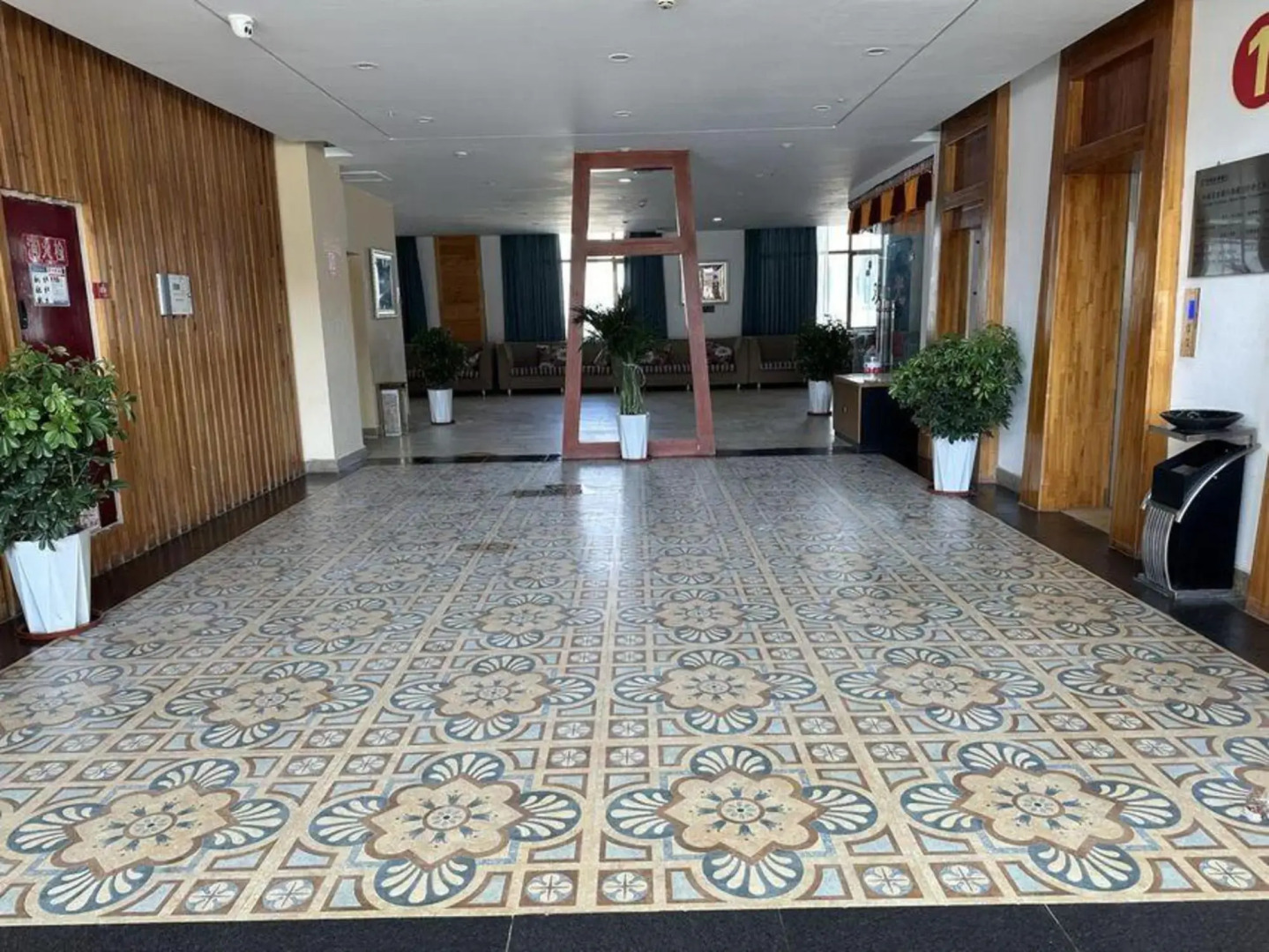 Himalaya Pulan Hotel