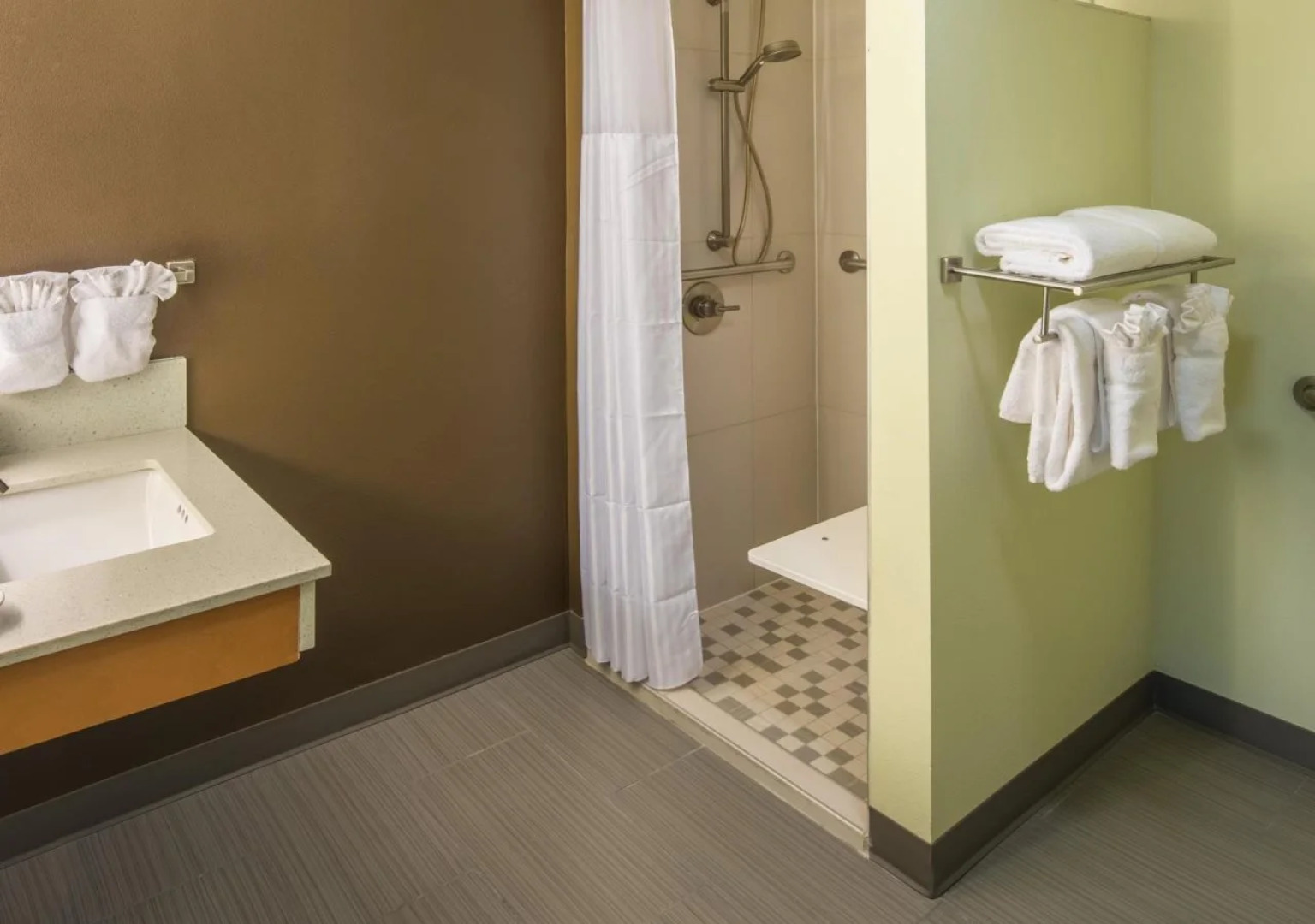 Red Lion Inn & Suites Everett