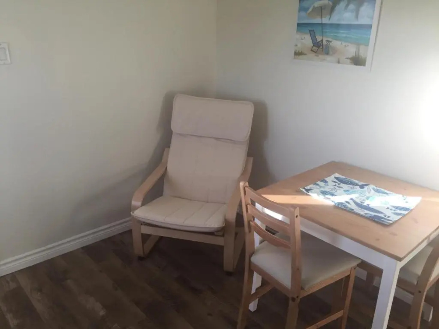 Gillies by the Sea Apartment and Suite