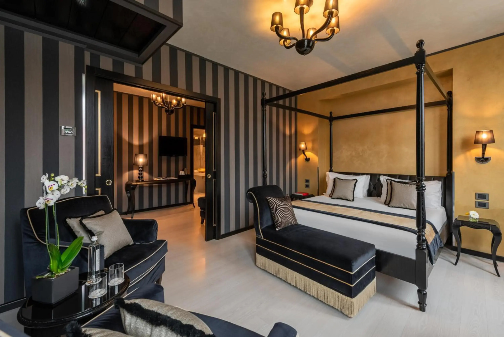 Carnival Palace Hotel