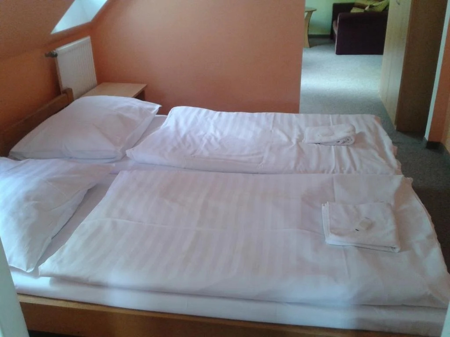 Pension No 30 And Restaurant In Chaloupky