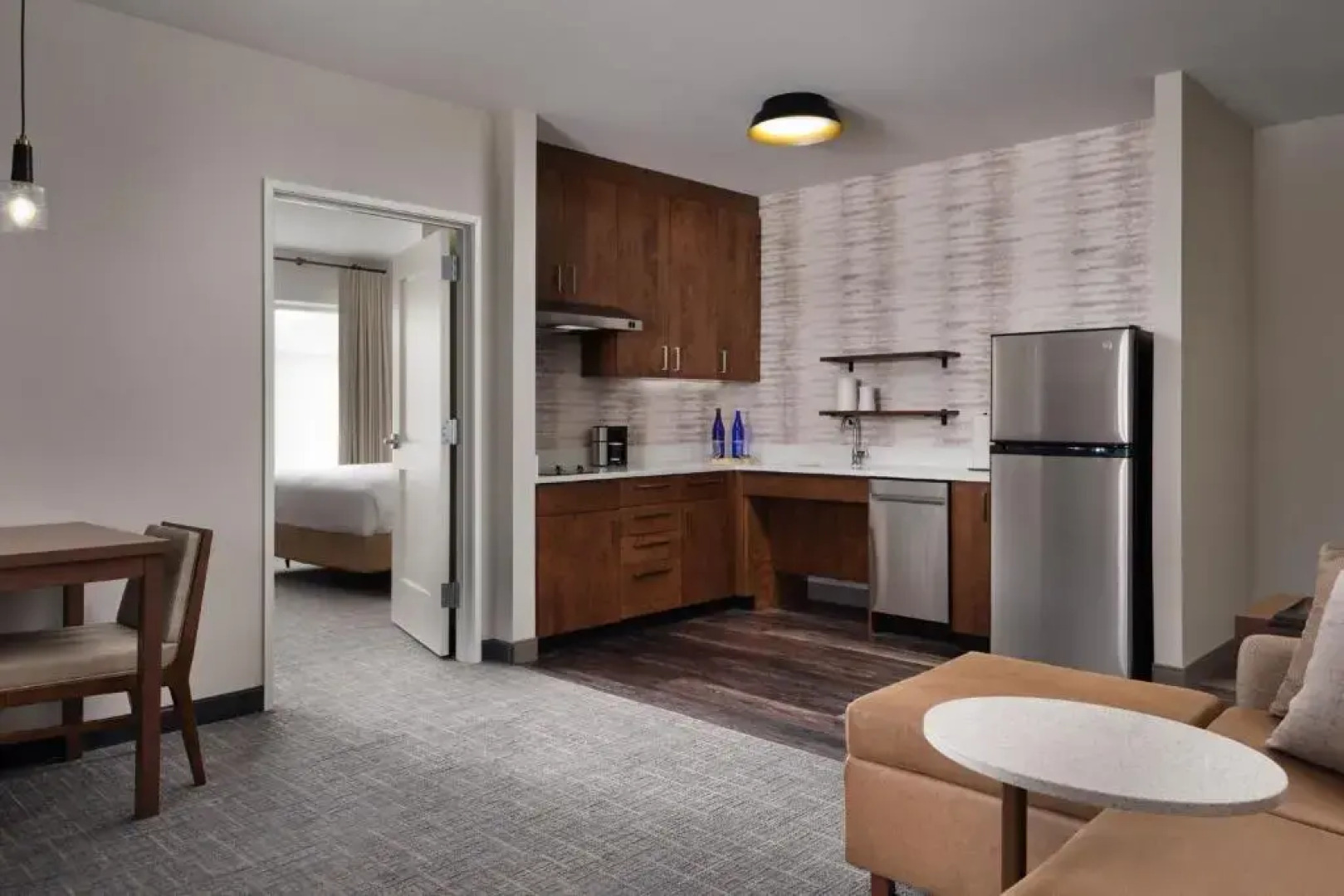 Inn at Bellefield / Hyde Park