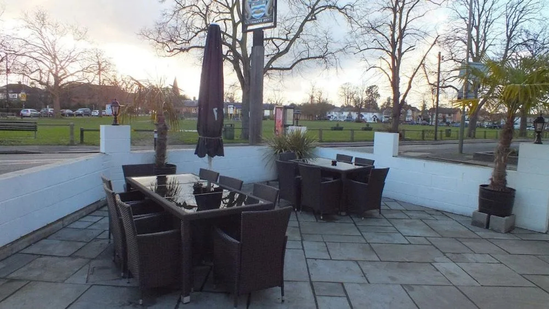 OYO The Watermans Arms Hersham