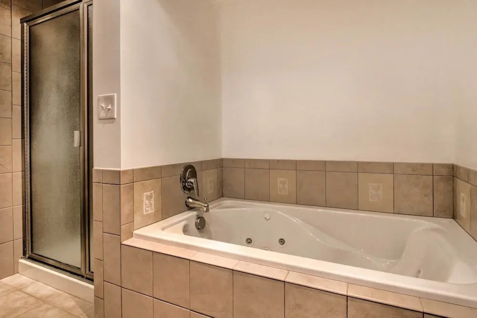 Cozy Choteau Home w/ Fire Pit, Grill, Yard!