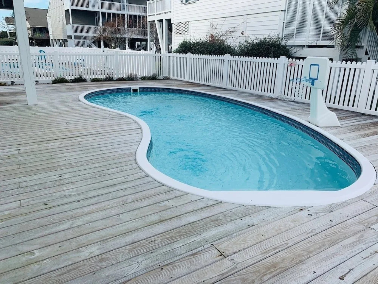 Fishers By The Sea 4 Bedroom Home by RedAwning