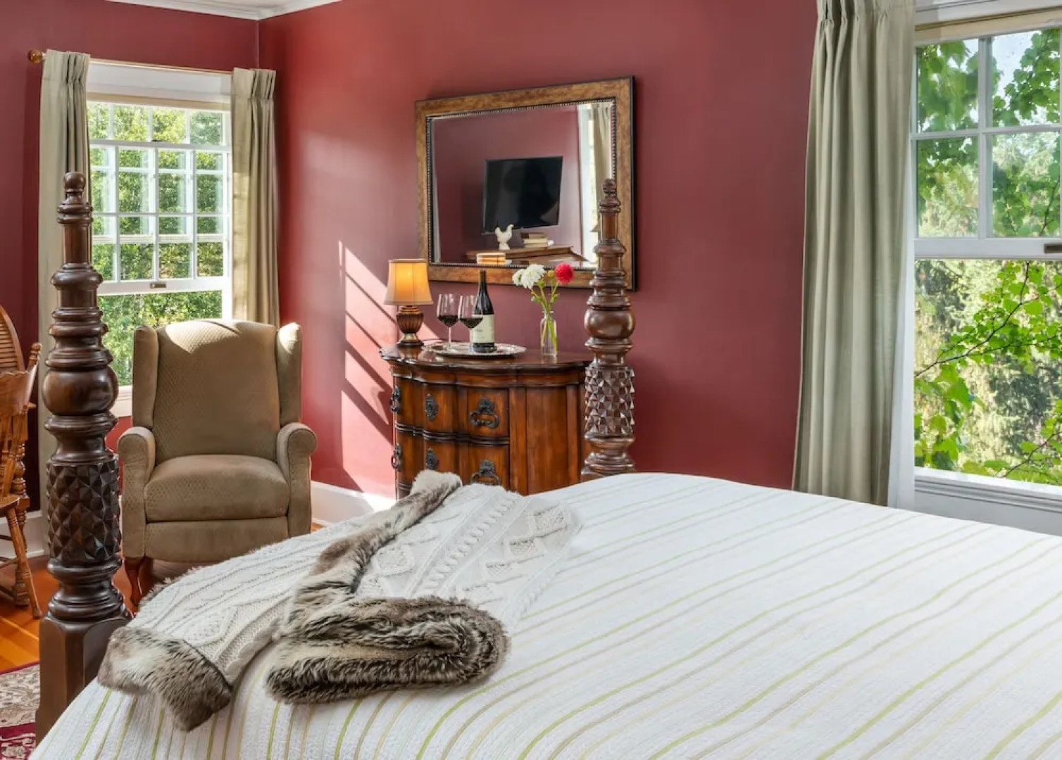 Warm Springs Inn & Winery