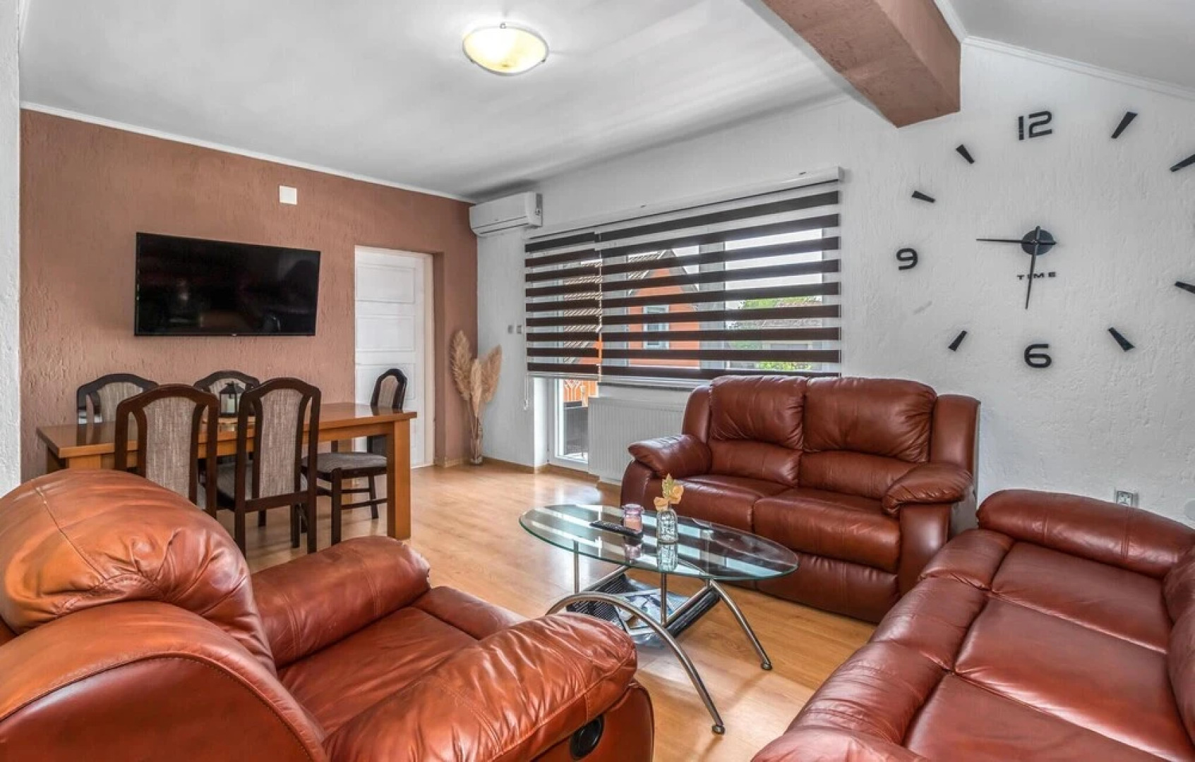 Beautiful Apartment in Otocac With Wifi and 2 Bedrooms