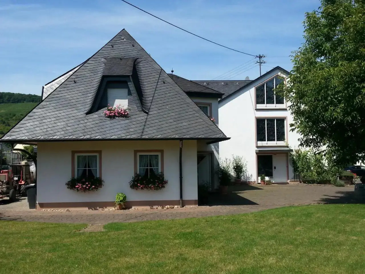 Ferienwohnung Weingut KDM