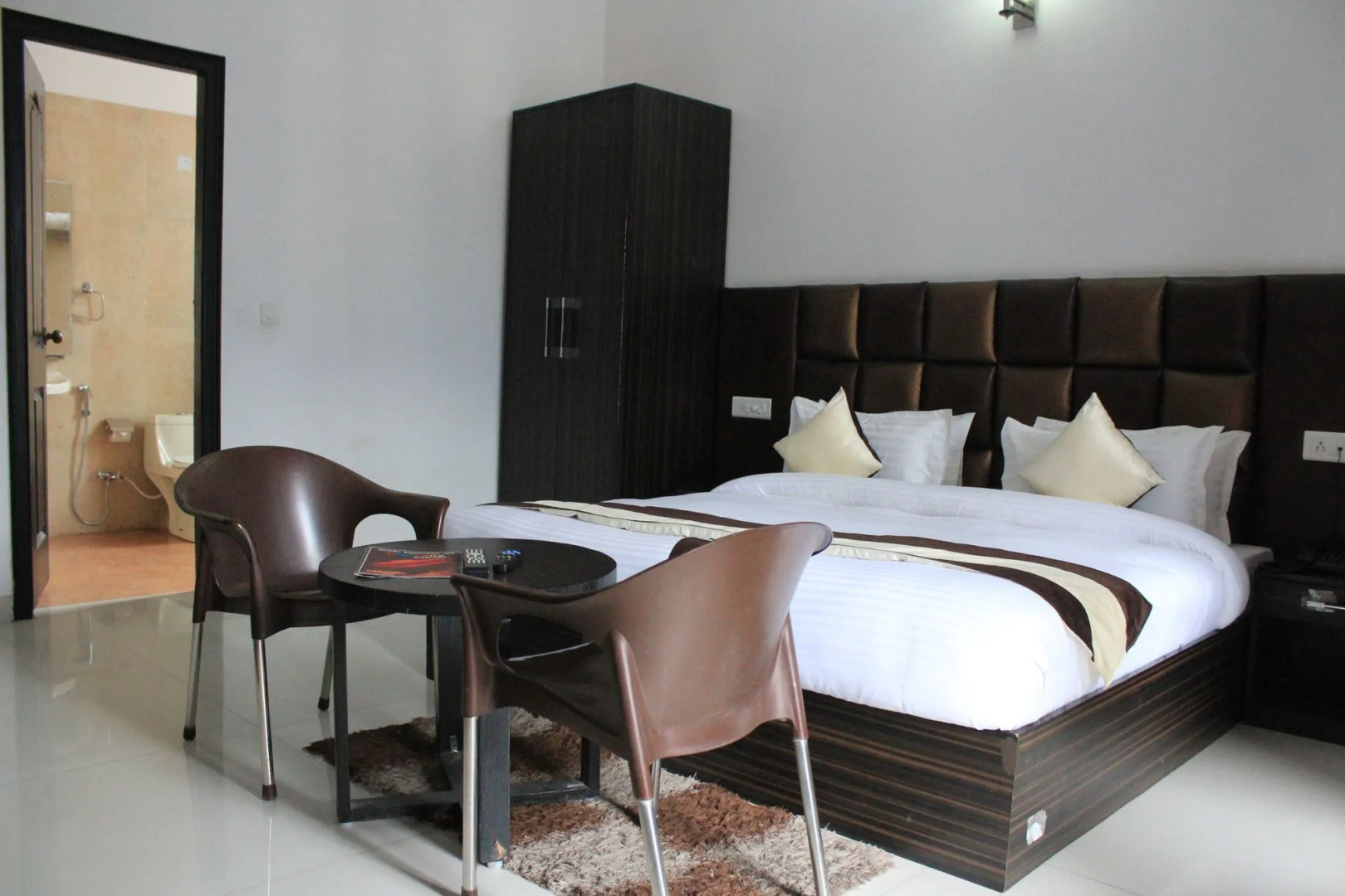 Hotel Rishikesh Inn By RFH Hotels