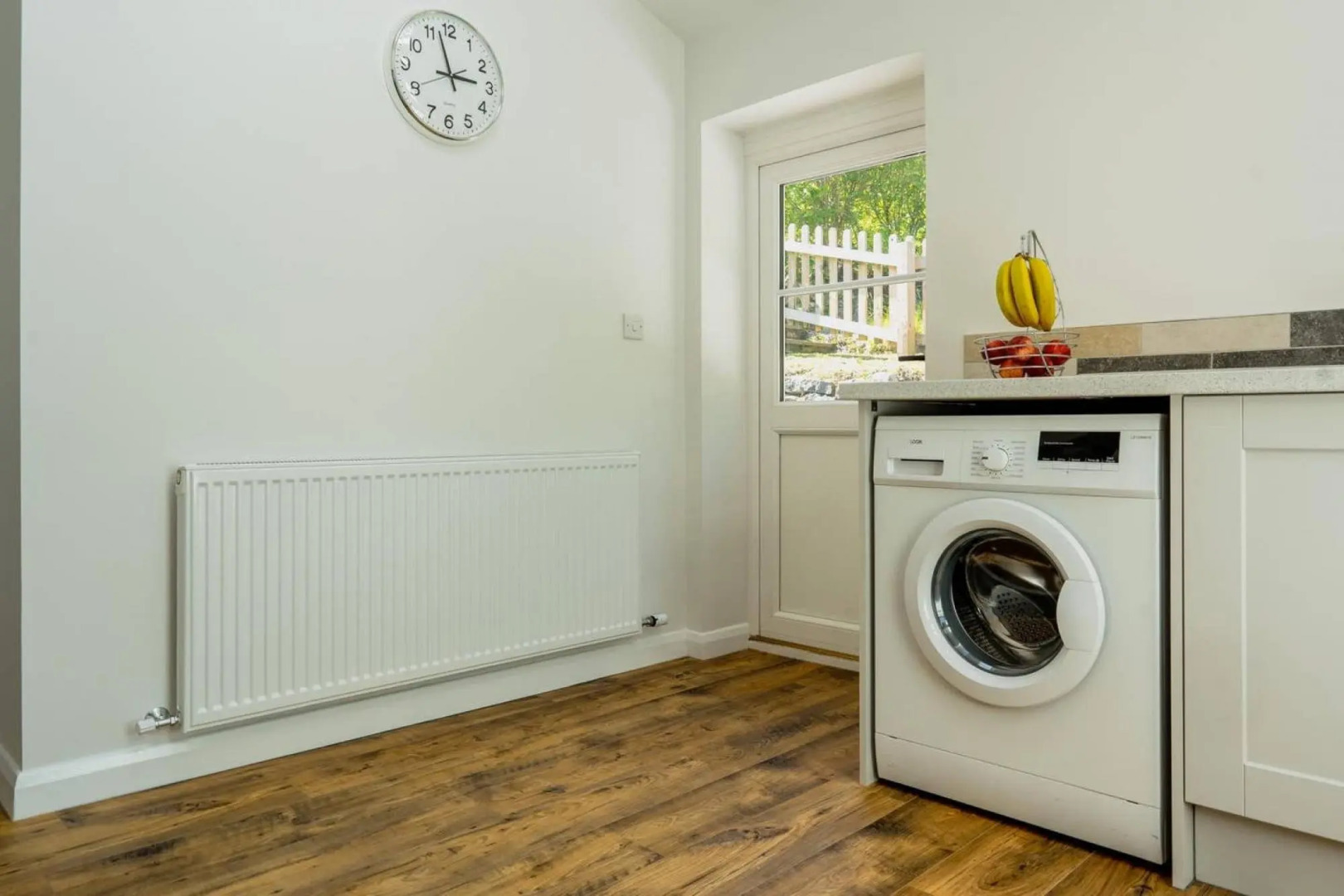 Strelna Coach House - Gateway to the Moor