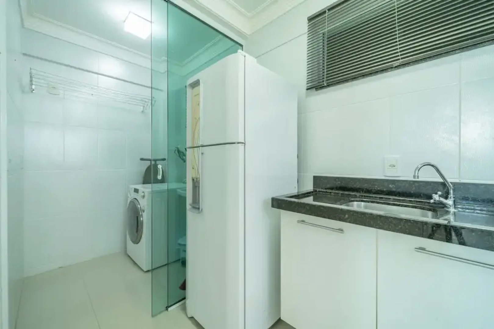 809 Aluguel 1 Quarto Com Churrasqueira