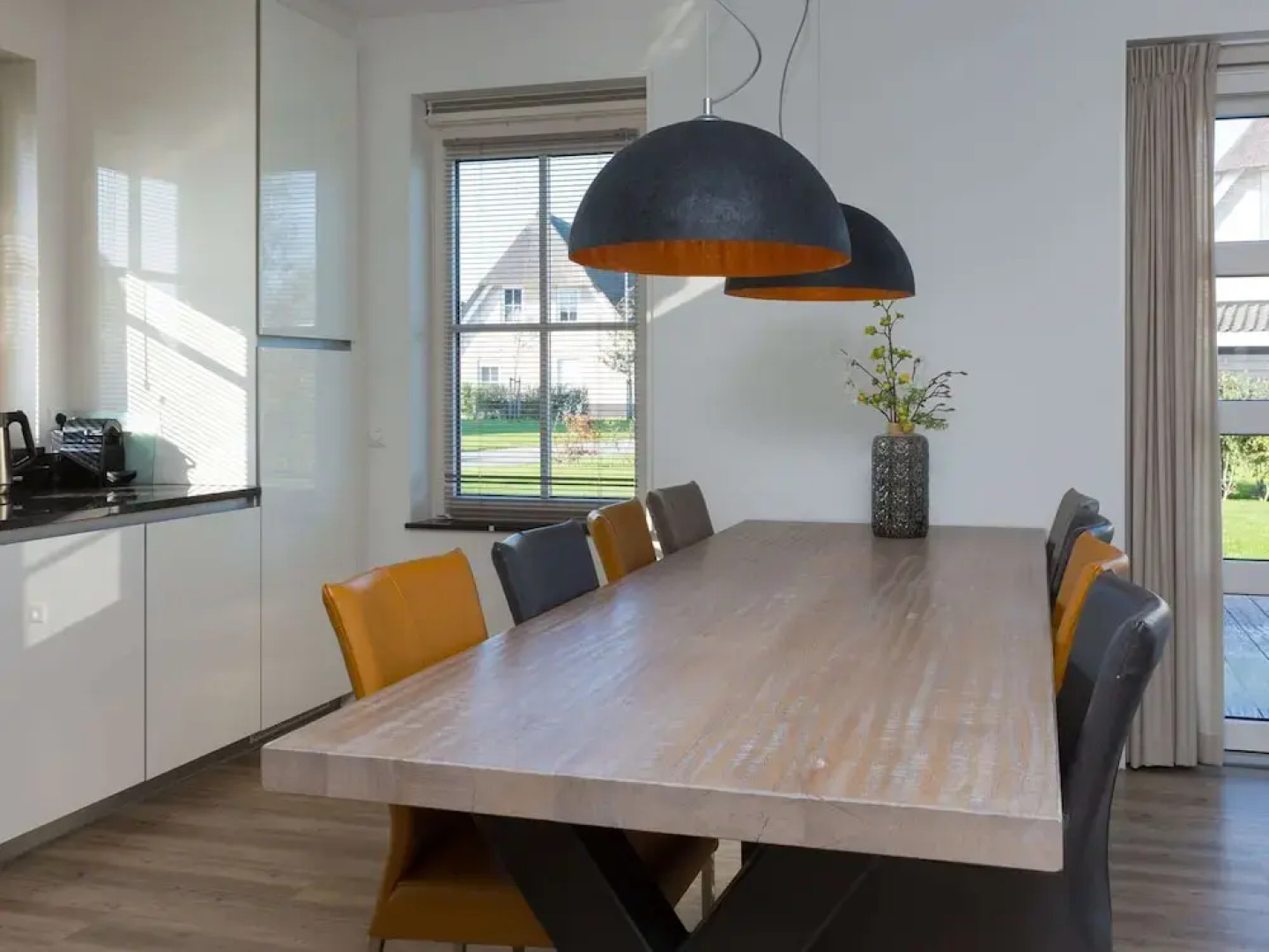 Stylish Villa by the Water