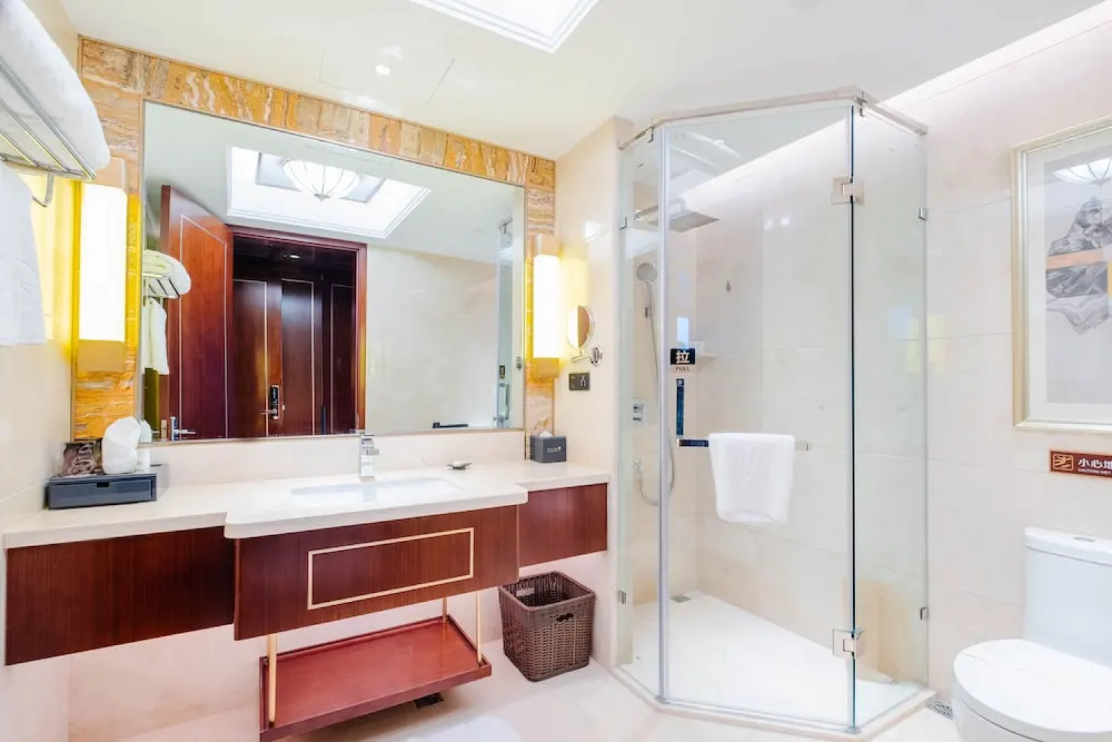 The Farrington Hotel - Building A