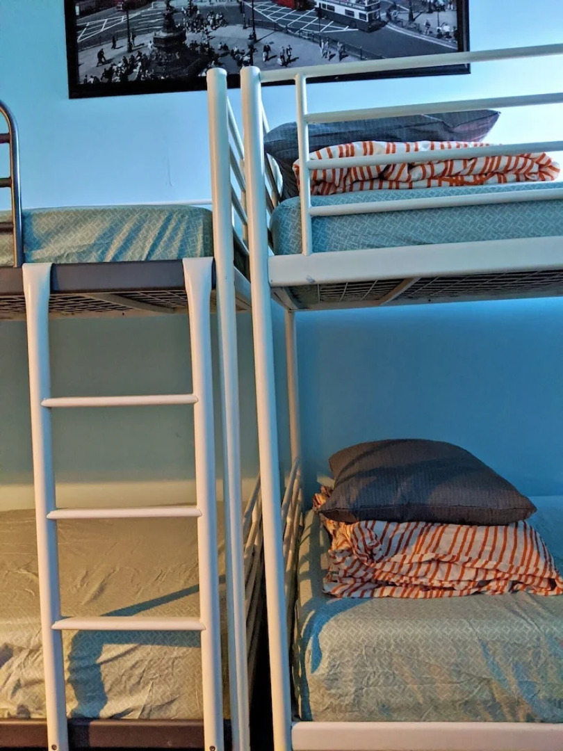 City House Hostel Poconos