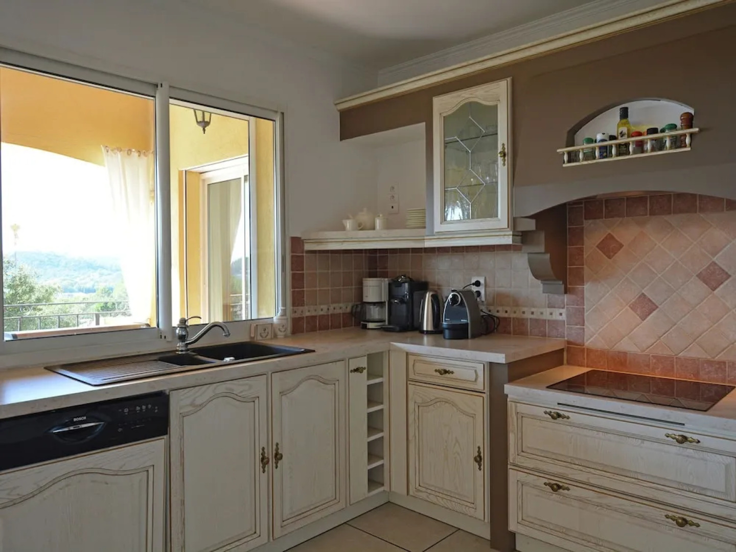 Beautiful Villa in Vidauban with Swimming Pool