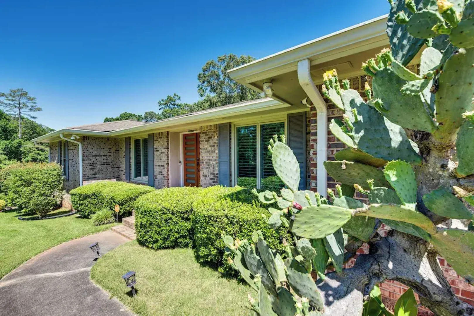 Stonecrest Family Home: Close to Panola Mountain!