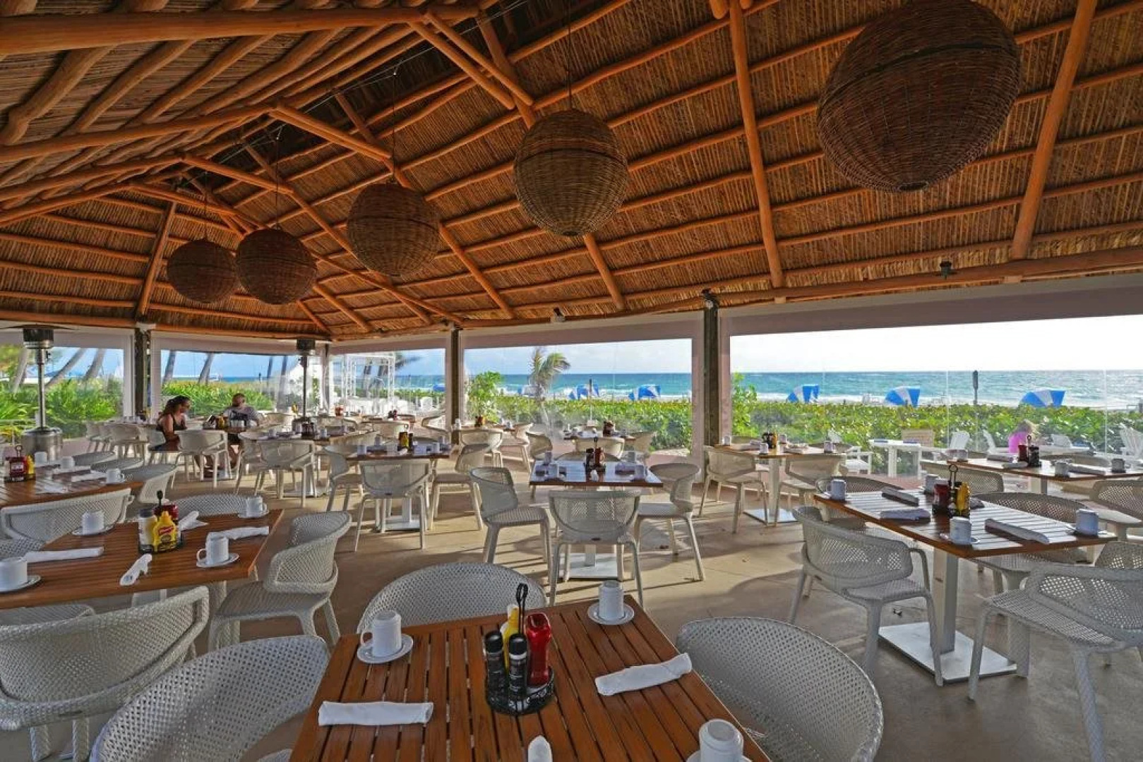 Beachcomber Resort & Club