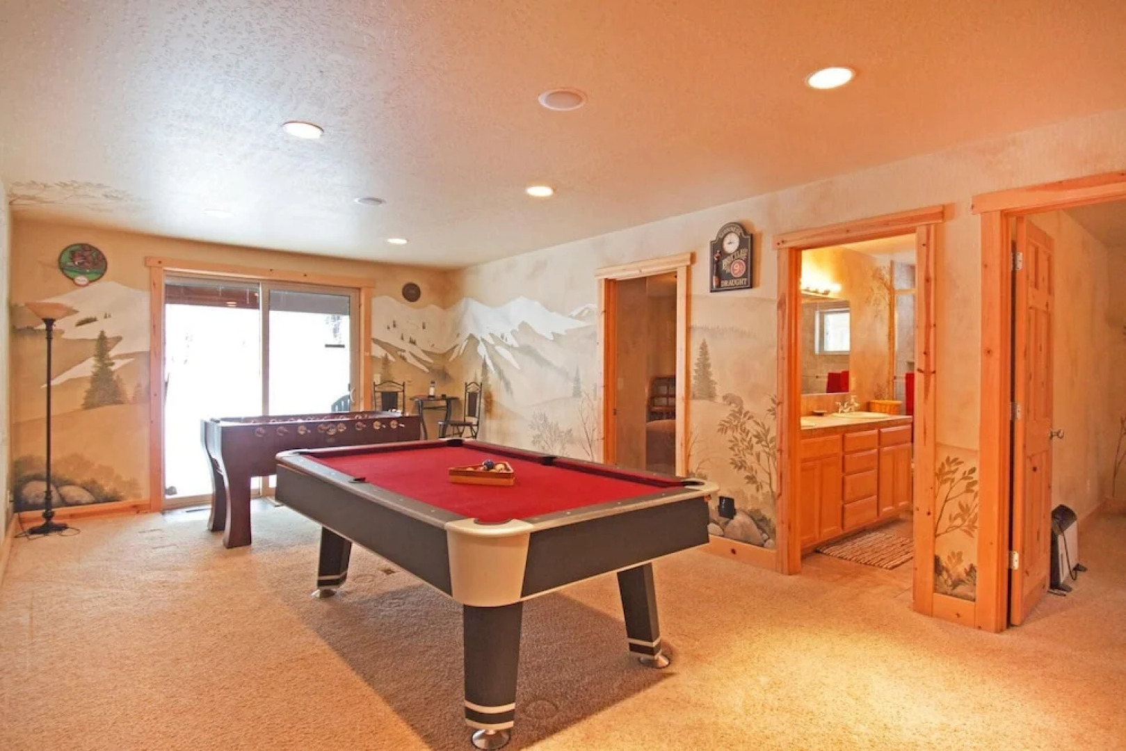 The River Rock Lodge Home 4 Bedrooms 3 Bathrooms Home