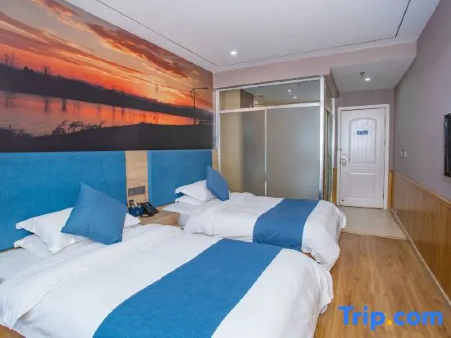 Huichang Weisu Hotel (Xiju Xiaozhen)