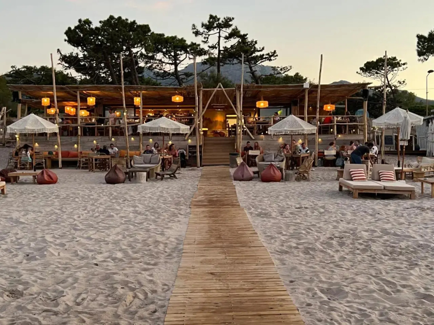 T2 neuf bord de plage - terrasse - CALVI