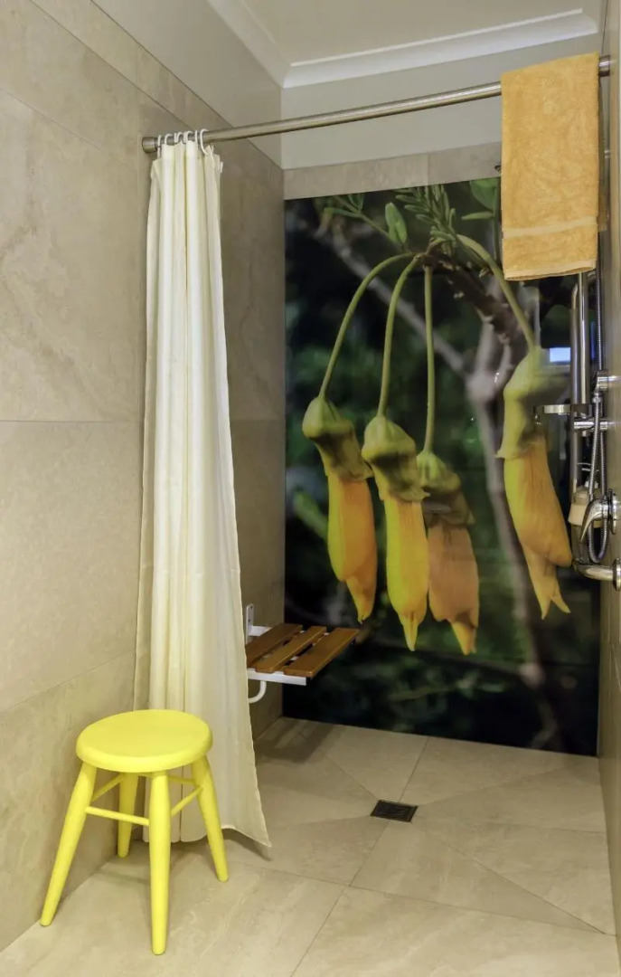 Ribbonwood Country House