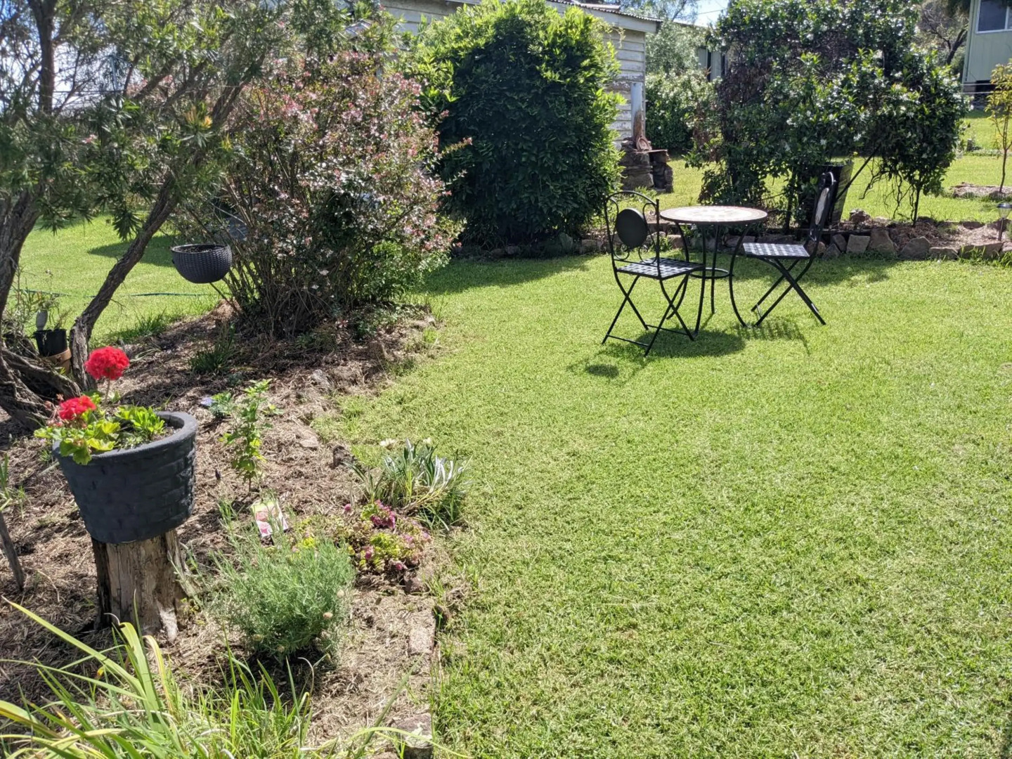 Amiens Cottage. Queenslander, charming, central.