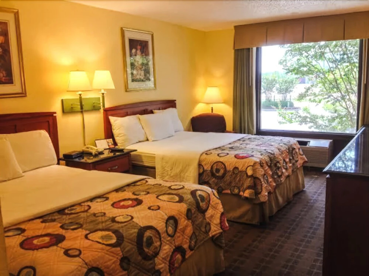 Regency Hotel & Conference Center