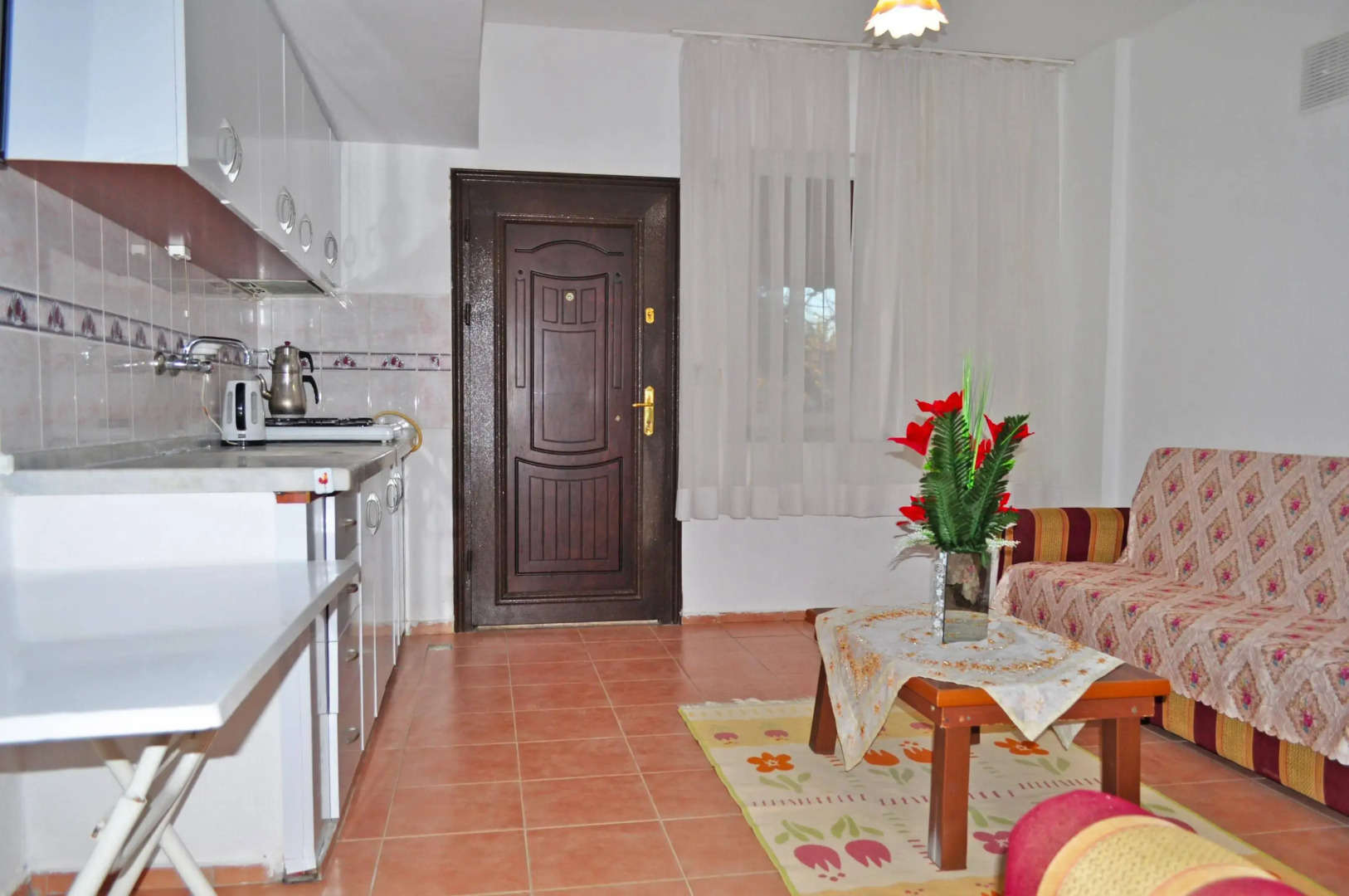 Mese Hotel & Apartments