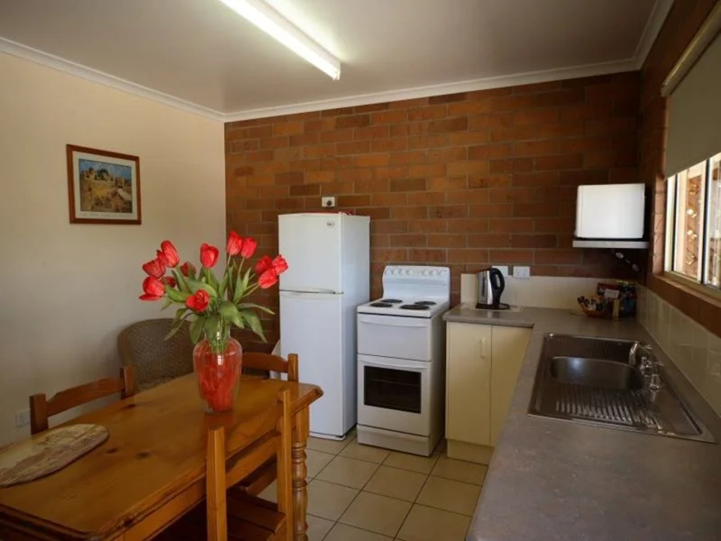 Rubyvale Motel & Holiday Units - An Adults Only Getaway