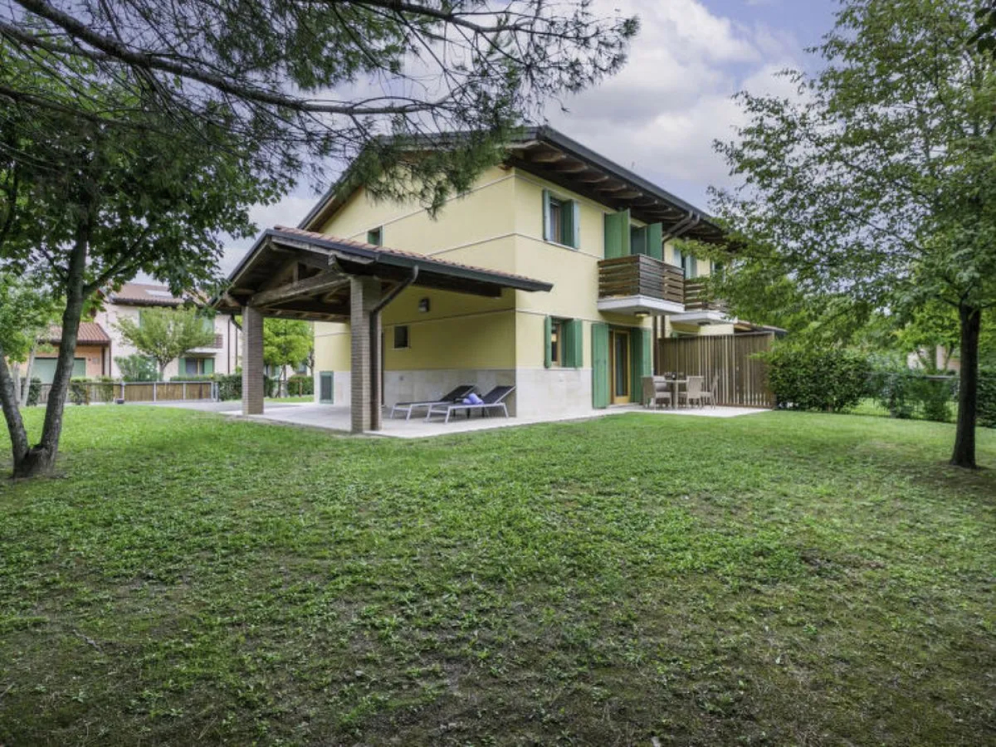 Green Village Resort (LIG203)