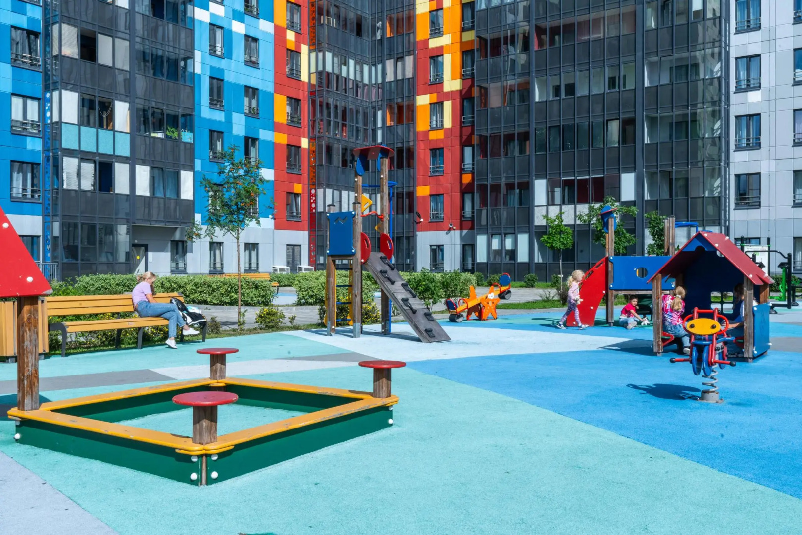 Best House (Бест Хаус) на улице Чехова 43 корпус 1